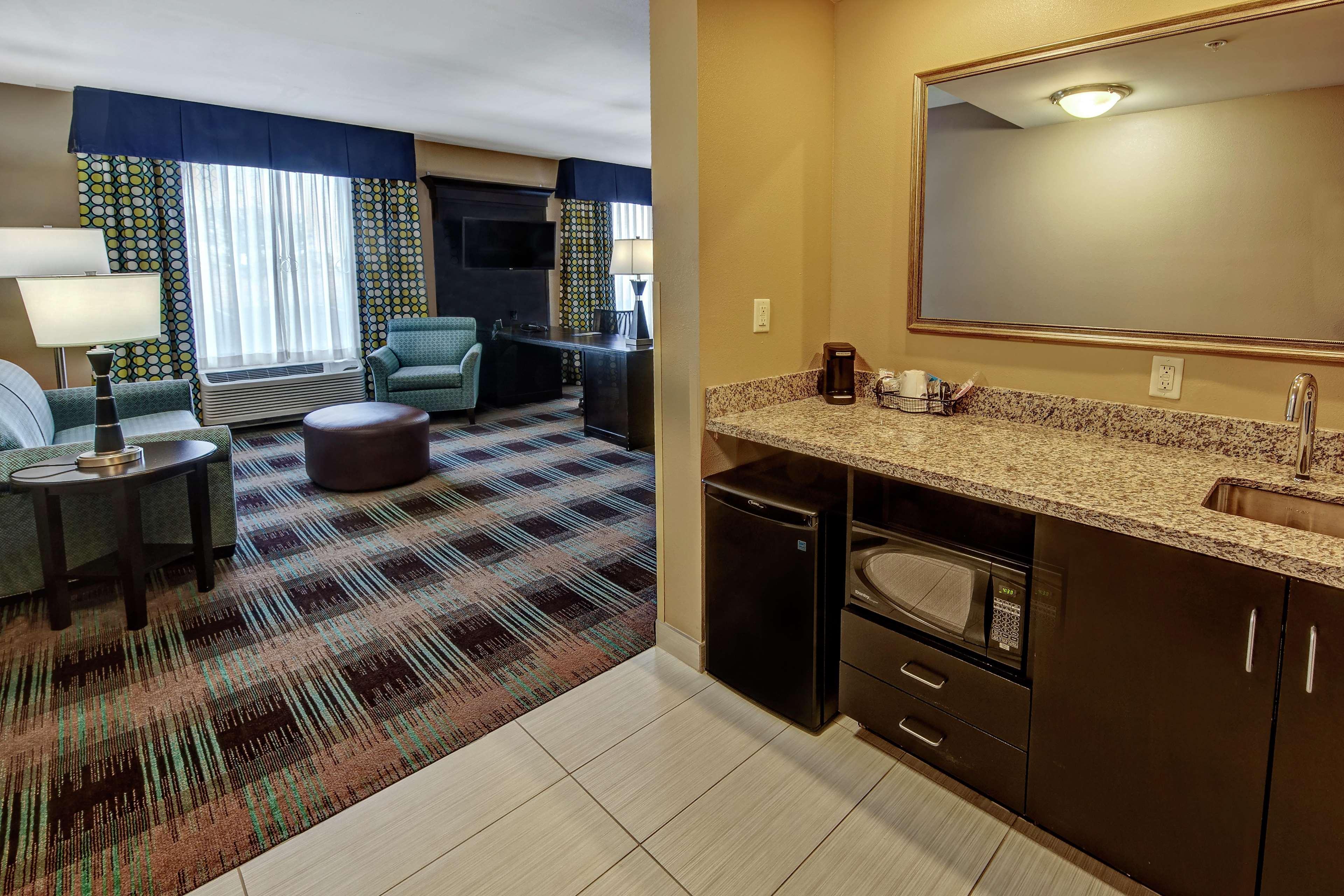 Hampton Inn & Suites קלארקסוויל מראה חיצוני תמונה