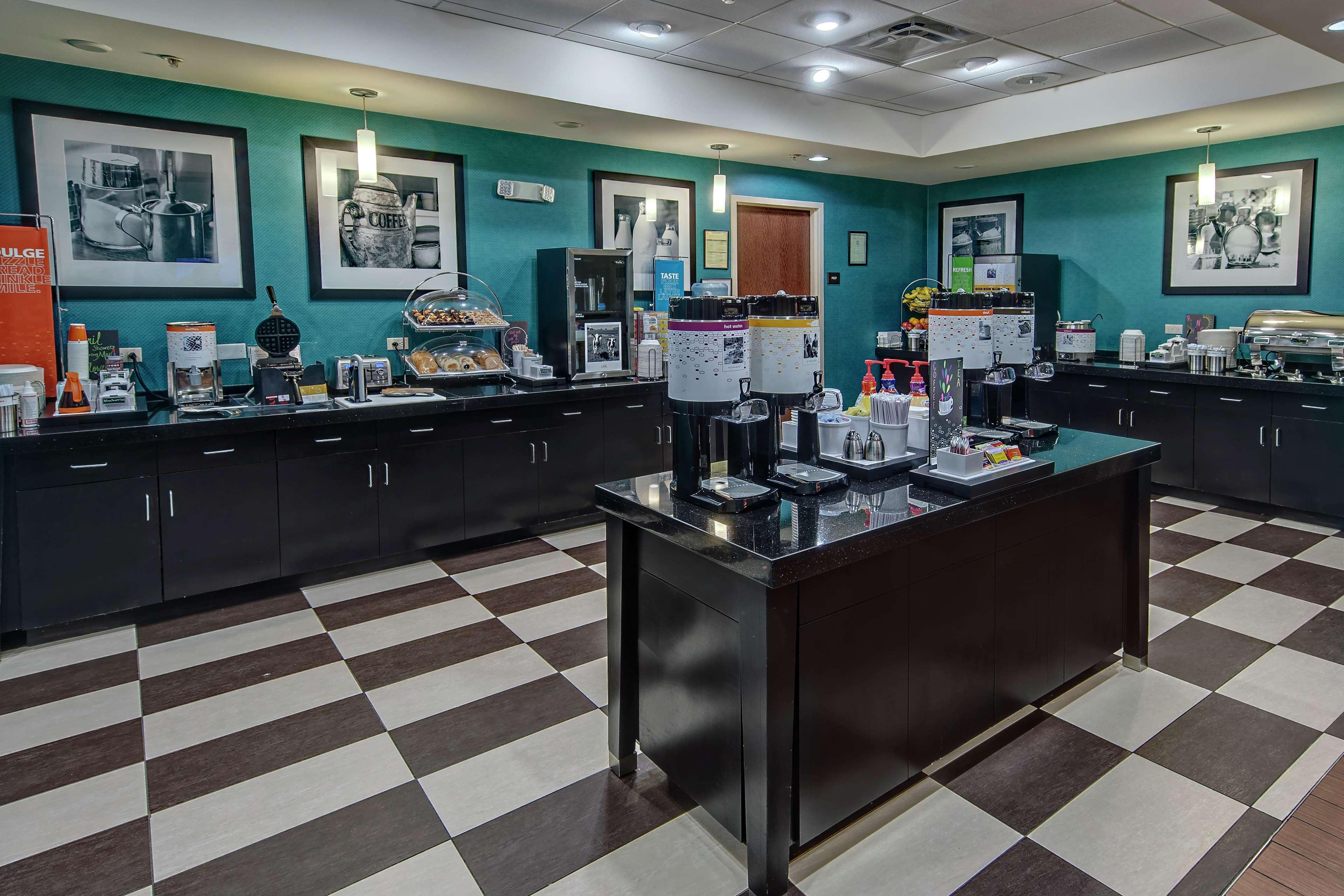 Hampton Inn & Suites קלארקסוויל מראה חיצוני תמונה