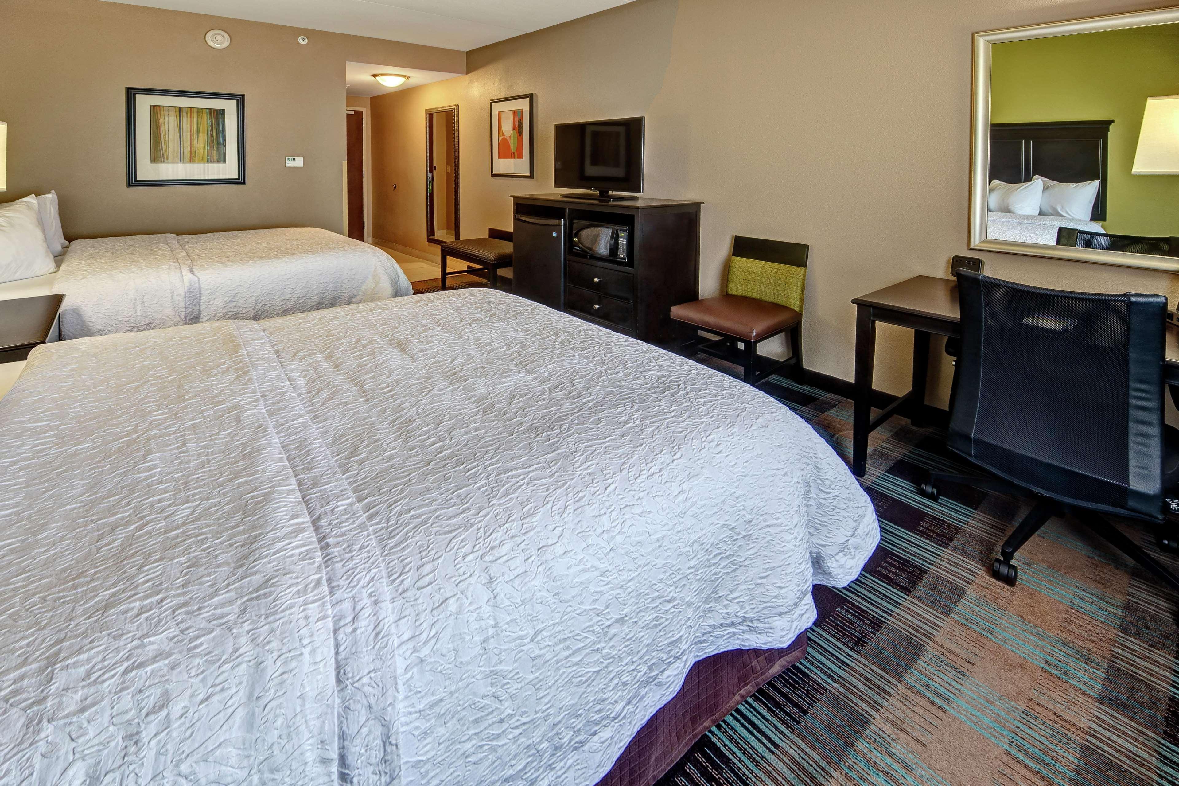 Hampton Inn & Suites קלארקסוויל מראה חיצוני תמונה