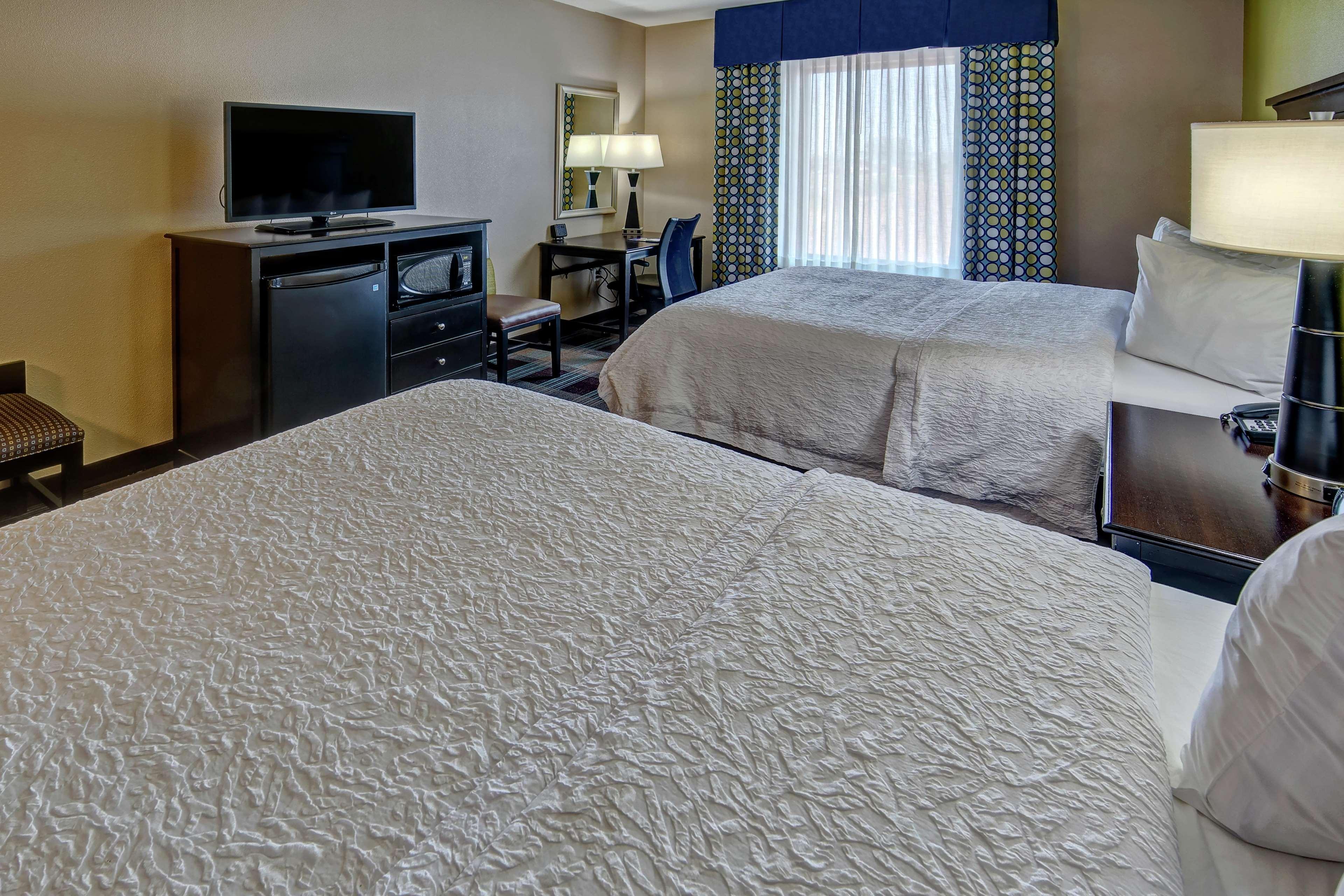 Hampton Inn & Suites קלארקסוויל מראה חיצוני תמונה