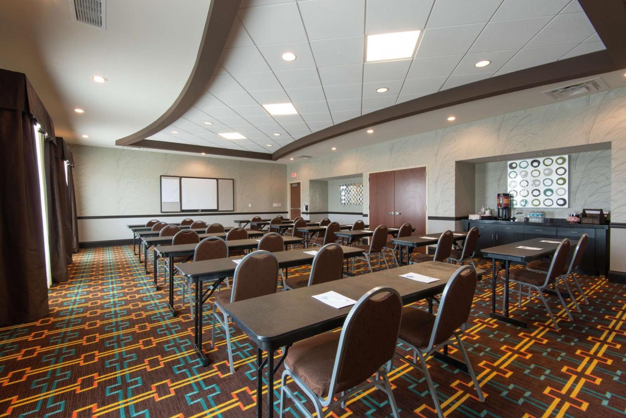 Hampton Inn & Suites קלארקסוויל מראה חיצוני תמונה