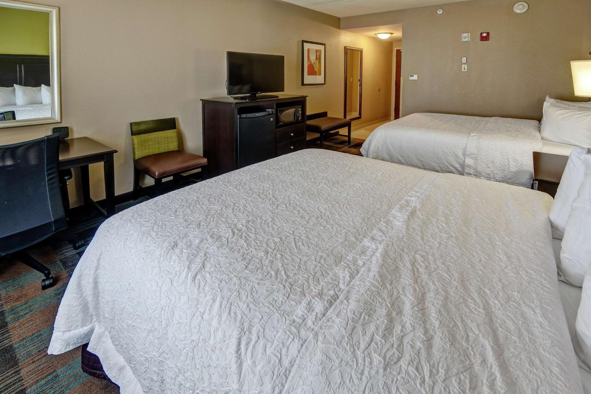 Hampton Inn & Suites קלארקסוויל מראה חיצוני תמונה